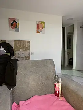 Anabelle 00  online show from December 18, 2025, 2:49 am