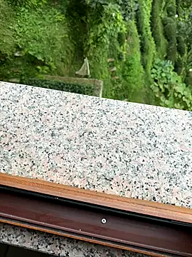 Snapshot of LAZ3R1 chatting on October 3, 2025, 2:51 pm LAZ3R1 online show from October 3, 2025, 2:51 pm