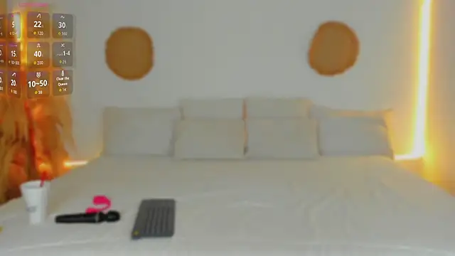 Snapshot of AliisonWells chatting on November 1, 2025, 1:01 am AliisonWells online show from November 1, 2025, 1:01 am