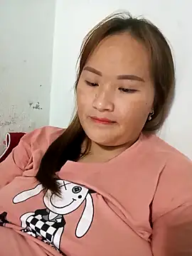 Tamara-a online show from November 11, 2025, 1:28 pm