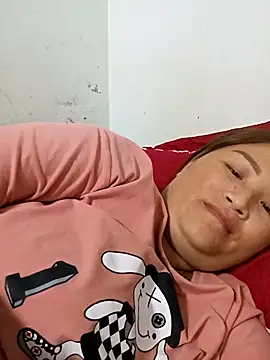 Snapshot of Tamara-a chatting on October 8, 2025, 1:12 pm Tamara-a online show from October 8, 2025, 1:12 pm