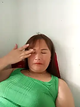 Snapshot of Tamara-a chatting on September 17, 2025, 4:36 am Tamara-a online show from September 17, 2025, 4:36 am