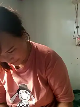 Snapshot of Tamara-a chatting on September 21, 2025, 1:11 am Tamara-a online show from September 21, 2025, 1:11 am