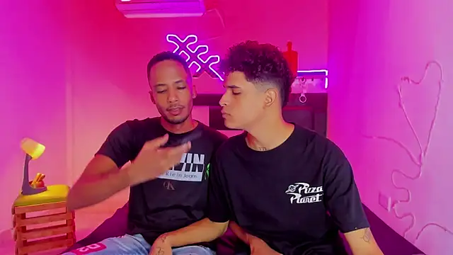 Snapshot of Lucky_boys__X chatting on October 26, 2025, 12:05 pm Lucky boys  X online show from October 26, 2025, 12:05 pm