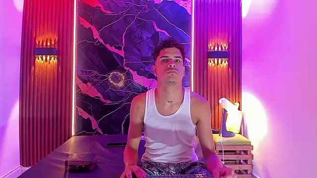 Snapshot of Lucky_boys__X chatting on October 21, 2025, 12:15 pm Lucky boys  X online show from October 21, 2025, 12:15 pm