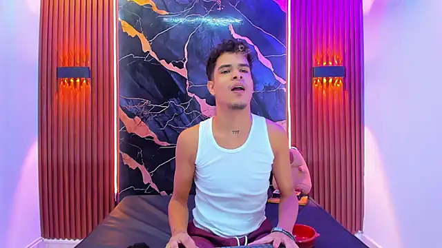 Snapshot of Lucky_boys__X chatting on September 22, 2025, 11:38 am Lucky boys  X online show from September 22, 2025, 11:38 am