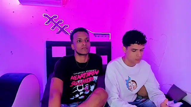 Lucky boys  X online show from November 4, 2025, 12:20 pm