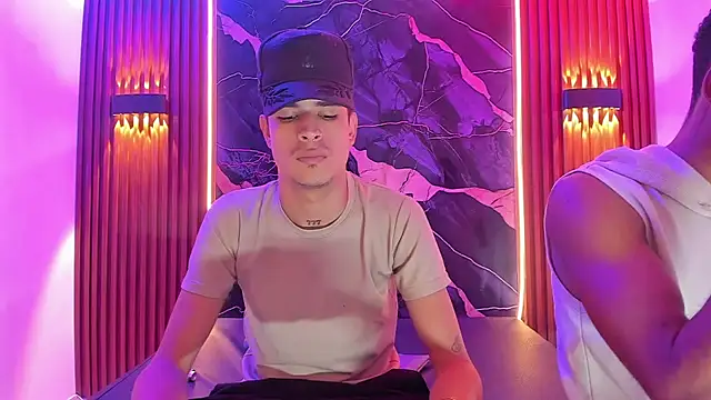 Snapshot of Lucky_boys__X chatting on October 9, 2025, 11:44 am Lucky boys  X online show from October 9, 2025, 11:44 am