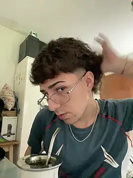 katto333 online show from August 3, 2026, 6:58 pm