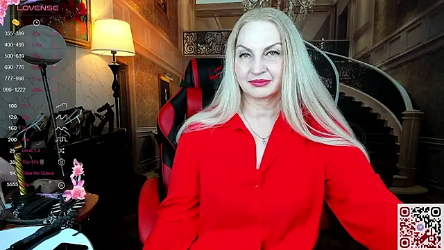 Nina Devillle online show from June 1, 2026, 11:37 pm
