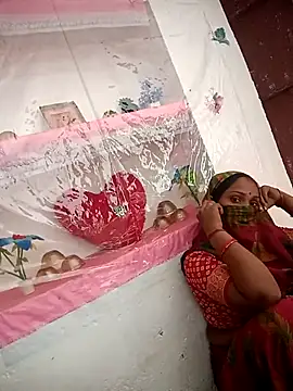 Snapshot of Suman_ji1 chatting on October 21, 2025, 7:52 am Suman ji1 online show from October 21, 2025, 7:52 am