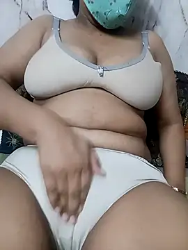 Snapshot of Sexy-Smilly- chatting on September 11, 2025, 9:15 pm Sexy-Smilly- online show from September 11, 2025, 9:15 pm