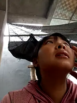 Snapshot of SSexykute3456 chatting on October 25, 2025, 12:32 am SSexykute3456 online show from October 25, 2025, 12:32 am