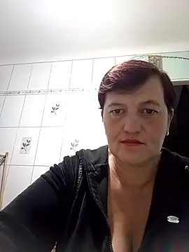 Snapshot of Caramellove8877 chatting on October 7, 2025, 4:13 am Caramellove8877 online show from October 7, 2025, 4:13 am