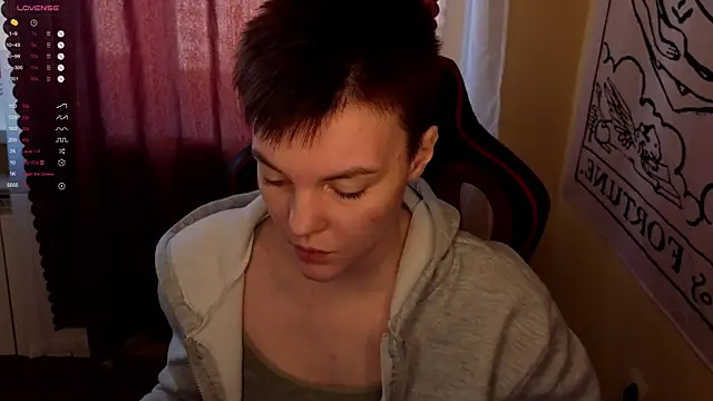 Snapshot of KrisNeal chatting on October 8, 2025, 10:28 am KrisNeal online show from October 8, 2025, 10:28 am