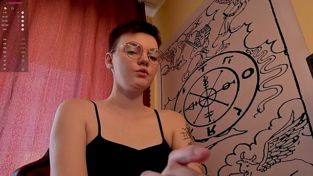 Snapshot of KrisNeal chatting on September 26, 2025, 9:27 am KrisNeal online show from September 26, 2025, 9:27 am