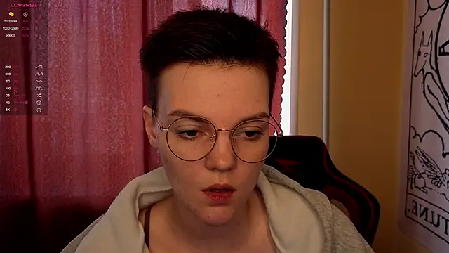 Snapshot of KrisNeal chatting on October 4, 2025, 9:44 am KrisNeal online show from October 4, 2025, 9:44 am