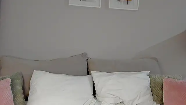 Snapshot of Stefa_Evans chatting on September 22, 2025, 4:13 pm Stefa Evans online show from September 22, 2025, 4:13 pm