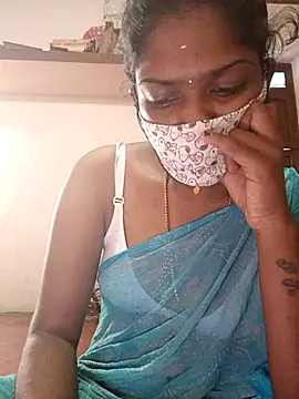 Tamil Kavitha online show from November 26, 2025, 7:19 am