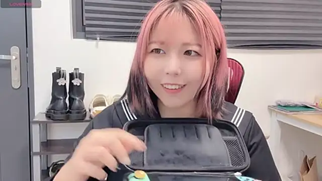 Snapshot of piffydream chatting on October 26, 2025, 7:53 am piffydream online show from October 26, 2025, 7:53 am