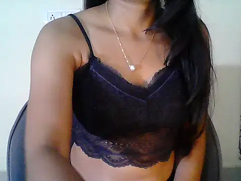 Janvi singh02 online show from October 23, 2025, 4:38 pm