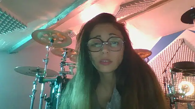 ChouqxxxCoreleone online show from September 19, 2025, 7:51 pm