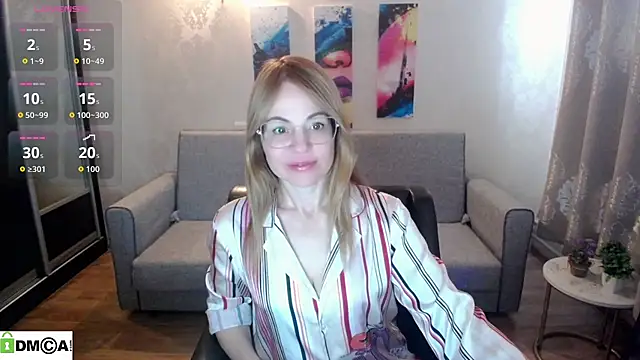 Snapshot of shy_hot_cat chatting on October 23, 2025, 7:18 am shy hot cat online show from October 23, 2025, 7:18 am