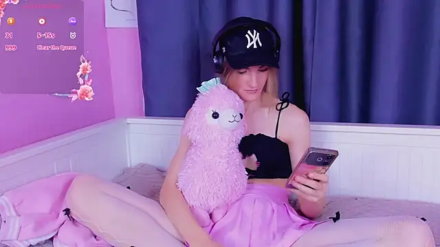 Snapshot of AcidTears chatting on October 4, 2025, 1:01 pm AcidTears online show from October 4, 2025, 1:01 pm