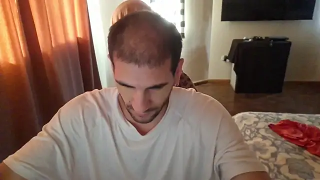 ObeyLust online show from April 10, 2026, 12:01 pm