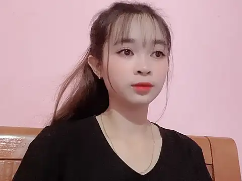 Snapshot of Suna7383 chatting on October 31, 2025, 3:41 pm Suna7383 online show from October 31, 2025, 3:41 pm