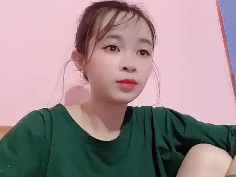 Snapshot of Suna7383 chatting on October 12, 2025, 5:58 pm Suna7383 online show from October 12, 2025, 5:58 pm