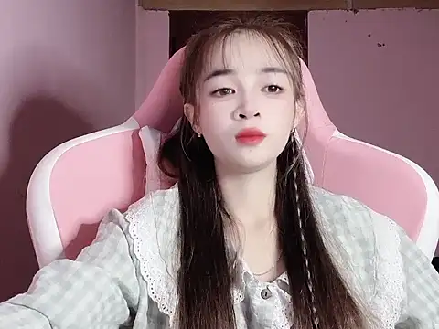 Snapshot of Suna7383 chatting on November 11, 2025, 3:07 pm Suna7383 online show from November 11, 2025, 3:07 pm