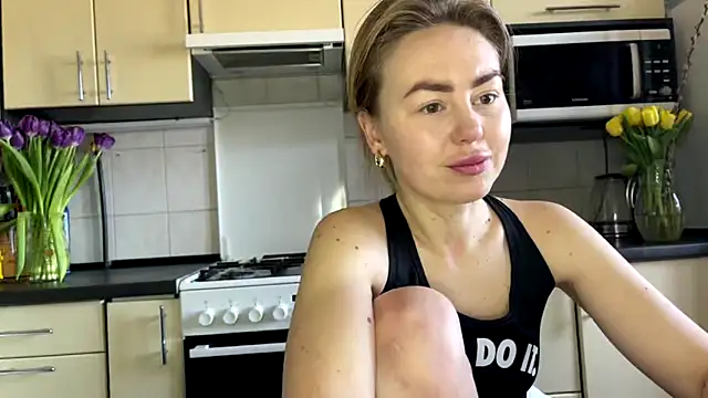 MartaLuna  online show from March 9, 2026, 10:30 am