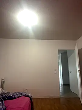 Snapshot of douceebene chatting on September 30, 2025, 8:31 am douceebene online show from September 30, 2025, 8:31 am