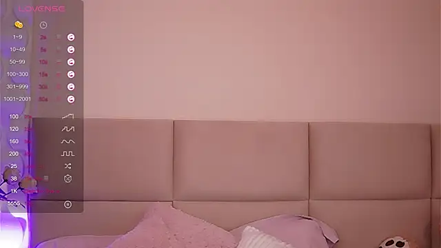 PlayfulAvalyn online show from October 7, 2025, 10:11 pm