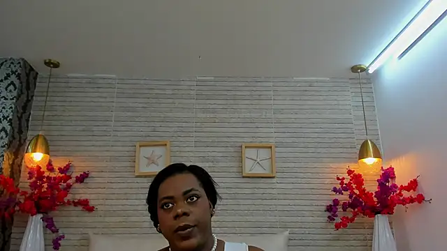 AliceVegga online show from December 5, 2025, 2:43 am