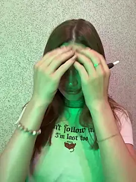 Snapshot of Elizabeth_Tay chatting on October 10, 2025, 4:52 pm Elizabeth Tay online show from October 10, 2025, 4:52 pm