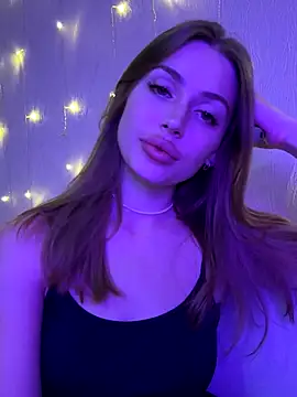 Snapshot of Elizabeth_Tay chatting on October 15, 2025, 4:48 pm Elizabeth Tay online show from October 15, 2025, 4:48 pm