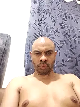 daritk  online show from September 12, 2025, 10:48 am