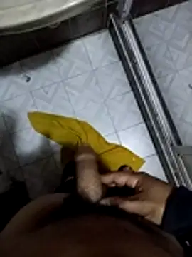 reycam97 online show from February 24, 2026, 1:23 pm