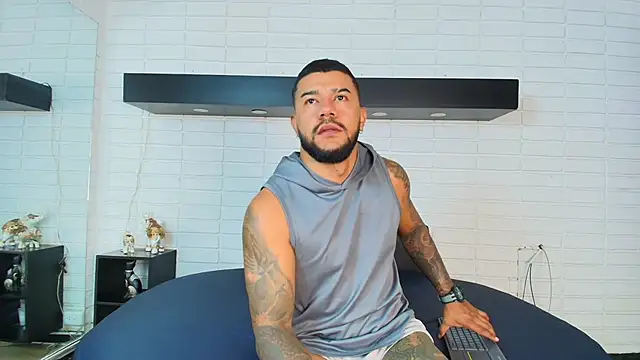 Gabriel Fire online show from September 17, 2025, 11:56 am