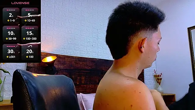 Snapshot of JhosuaVega chatting on October 26, 2025, 12:22 am JhosuaVega online show from October 26, 2025, 12:22 am