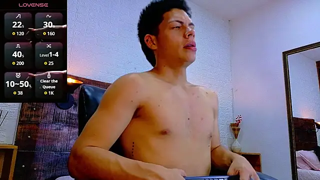 Snapshot of JhosuaVega chatting on October 20, 2025, 7:25 pm JhosuaVega online show from October 20, 2025, 7:25 pm