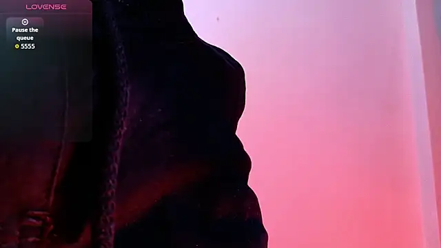 Snapshot of JhosuaVega chatting on October 31, 2025, 11:22 pm JhosuaVega online show from October 31, 2025, 11:22 pm