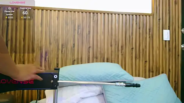 Snapshot of ValeryCortezm chatting on September 23, 2025, 11:50 am ValeryCortezm online show from September 23, 2025, 11:50 am