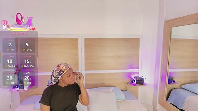 Snapshot of ValeryCortezm chatting on October 10, 2025, 11:55 am ValeryCortezm online show from October 10, 2025, 11:55 am