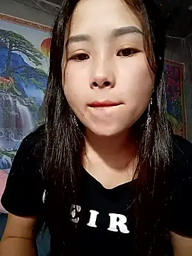 Vy xx online show from October 25, 2025, 9:19 am