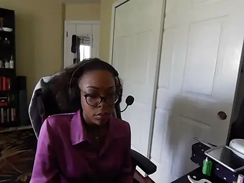 productivepussy online show from September 11, 2025, 5:35 pm