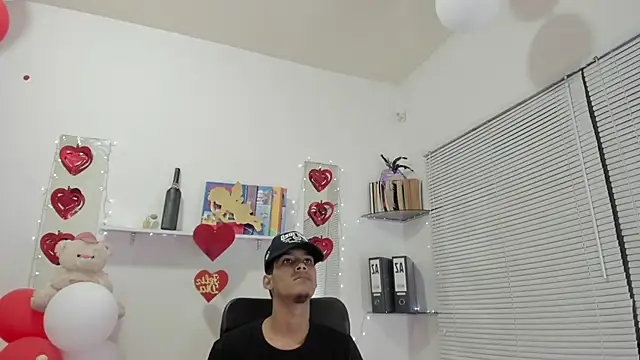 Snapshot of xxKamadevaxx chatting on September 22, 2025, 12:44 pm xxKamadevaxx online show from September 22, 2025, 12:44 pm