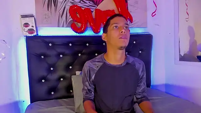 Snapshot of xxKamadevaxx chatting on September 21, 2025, 12:21 pm xxKamadevaxx online show from September 21, 2025, 12:21 pm